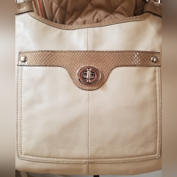 Coach Penelope F16533 Crossbody Bag Ivory Leather/Tan Snakeskin Embossed Trim - Picture 8 of 16